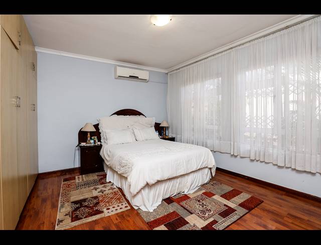 3 BEDROOM TOWNHOUSE FOR SALE IN RED HILL